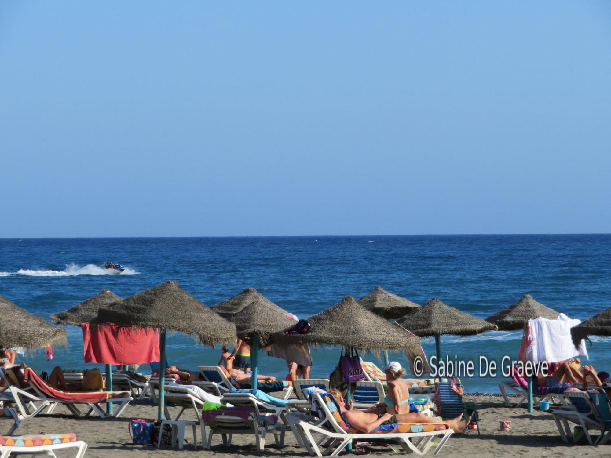 Love Nest By The Sea Wake Up With Ocean Views In Every Room Ruselo R408 Torrox Eksteriør billede