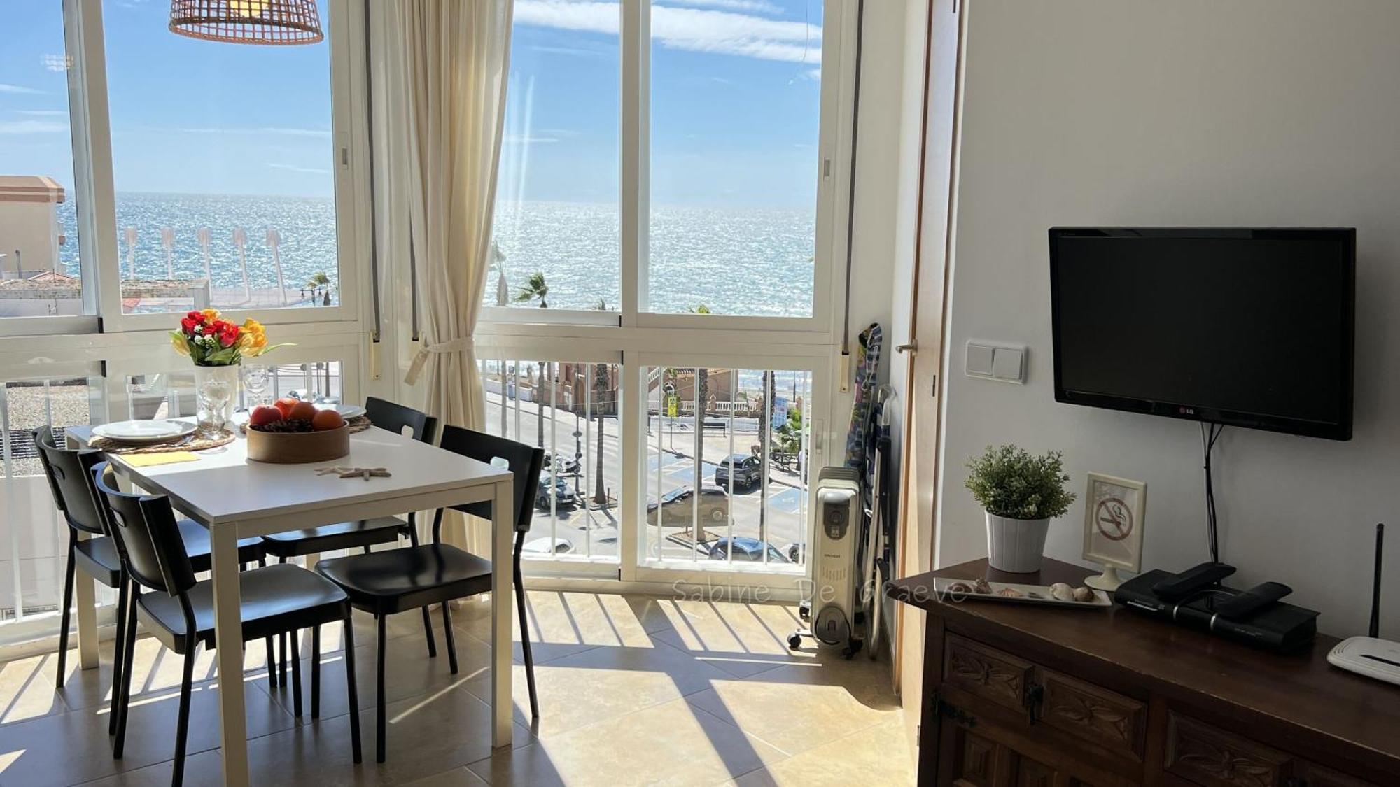 Love Nest By The Sea Wake Up With Ocean Views In Every Room Ruselo R408 Torrox Eksteriør billede
